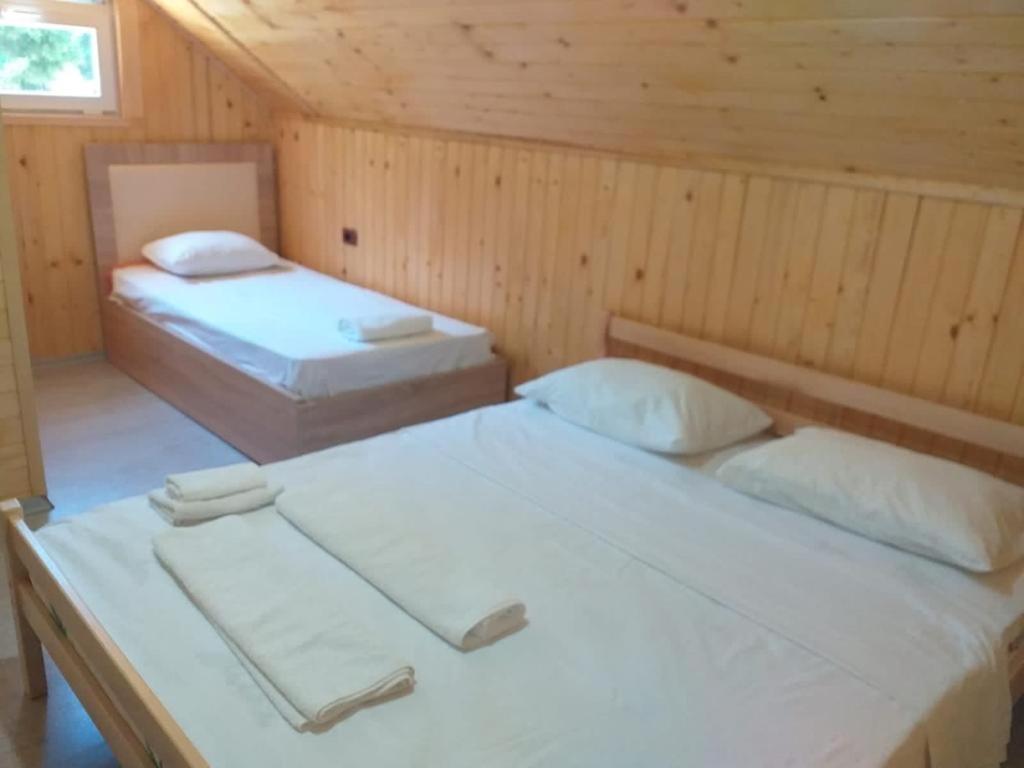 Bujtina Arlindi Valbone Exterior foto