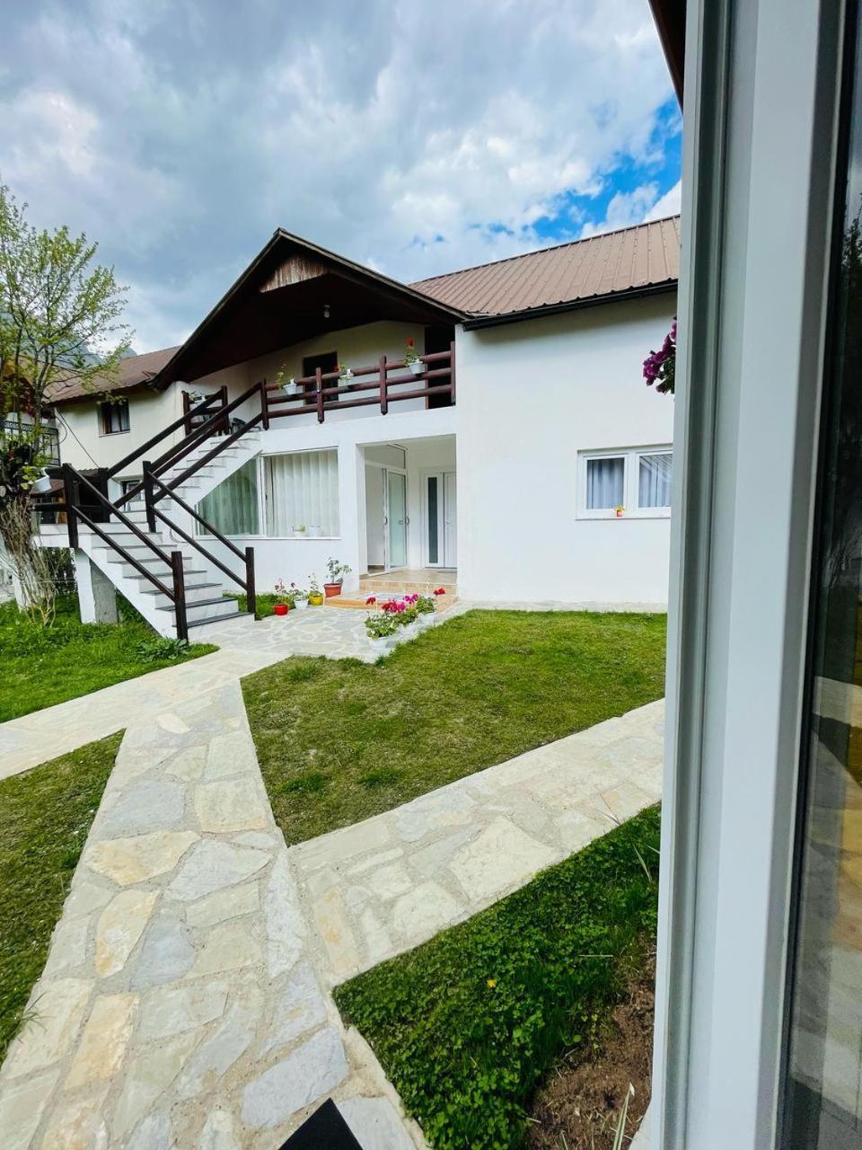 Bujtina Arlindi Valbone Exterior foto